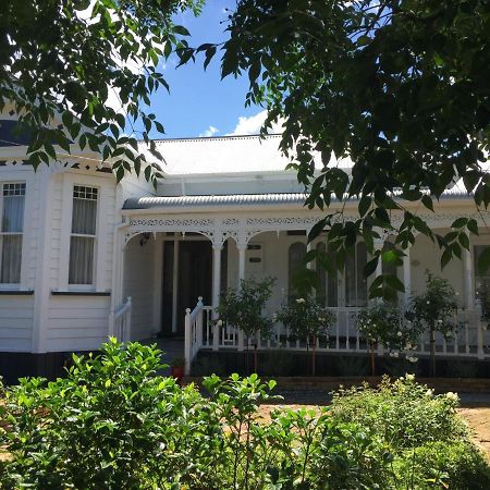 Chelsea House Bed & Breakfast Whangarei Bagian luar foto