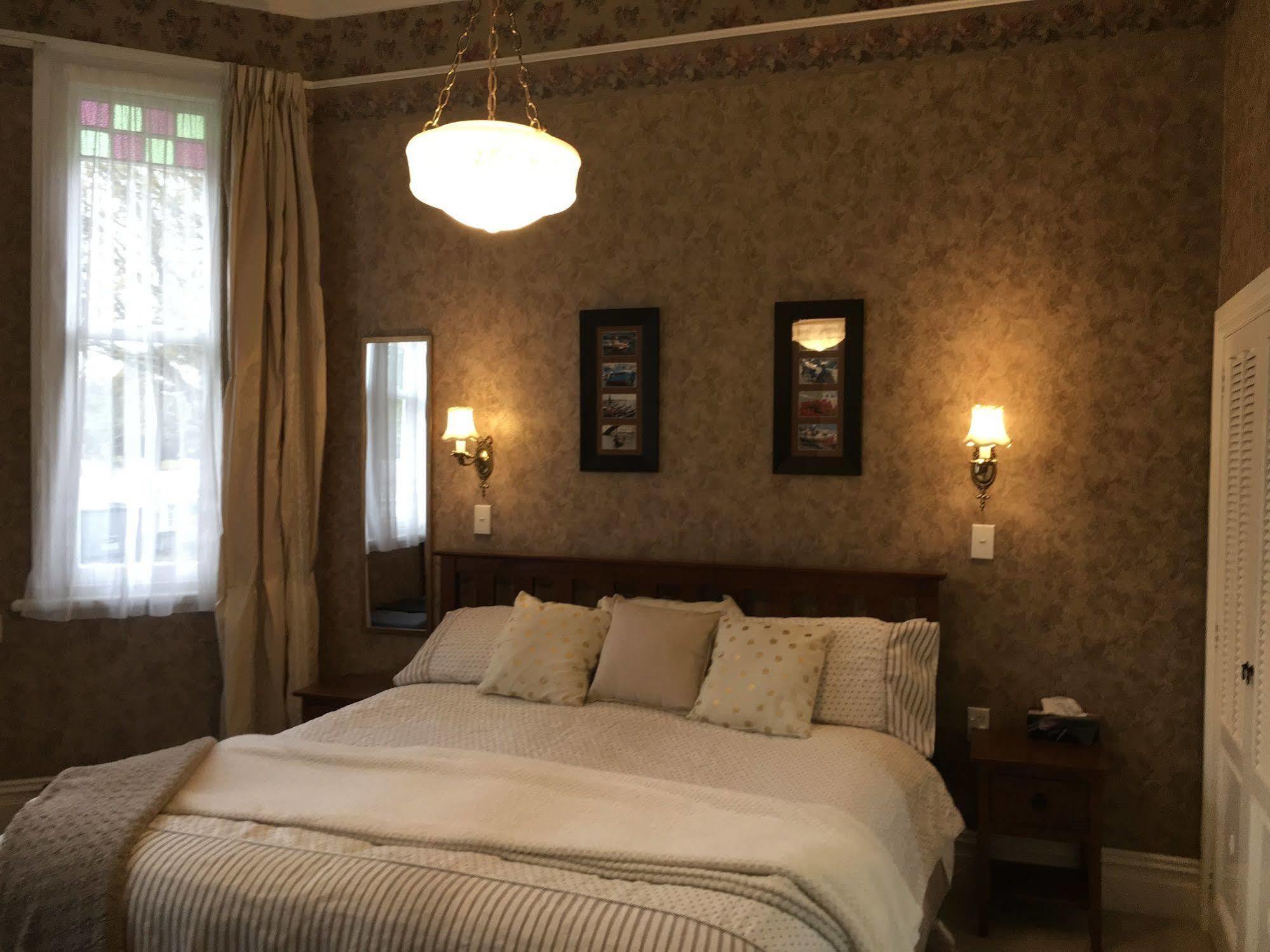 Chelsea House Bed & Breakfast Whangarei Bagian luar foto